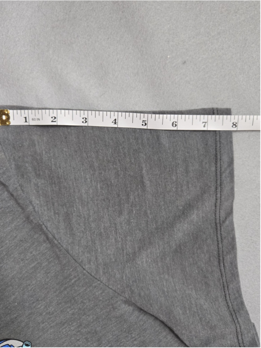 Star Wars Fifth Sun R2D2 Pocket T Shirt Womens Size 3 Gray V Neck Graphic Top - Picture 8 of 8